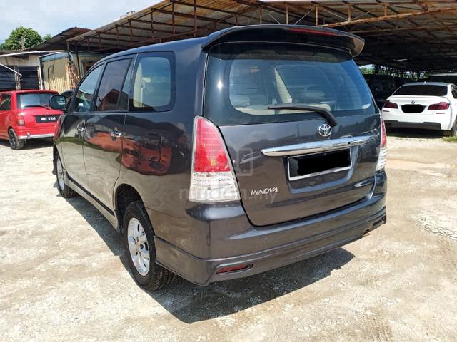 2011 CASH OTR Toyota INNOVA 2.0 (A) - 4