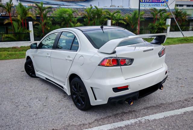 2012 Proton INSPIRA 2.0 PREMIUM Sporty Lancer Kit - 2