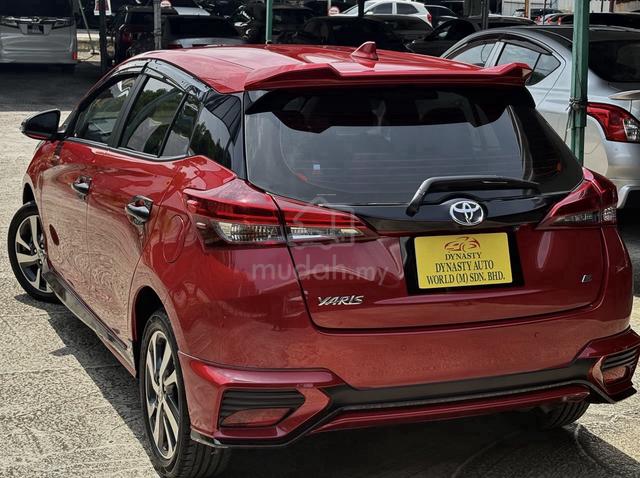 Toyota YARIS 1.5 E LADY OWNER - 3