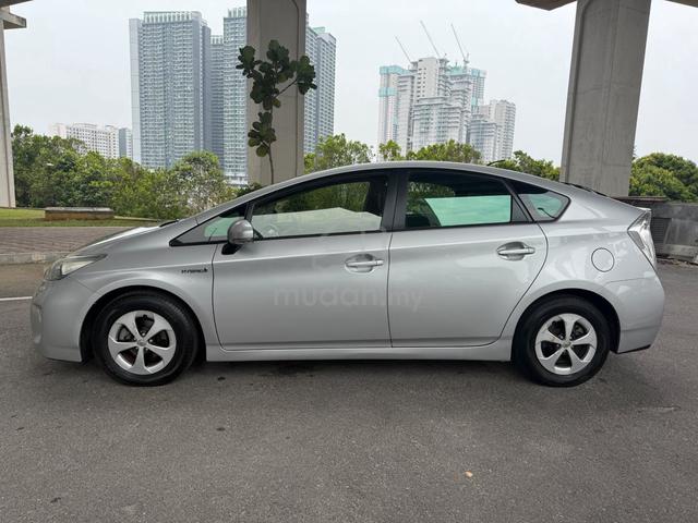 2013 Toyota PRIUS 1.8 LUXURY - FULLSERVICE/1OWNER - 4