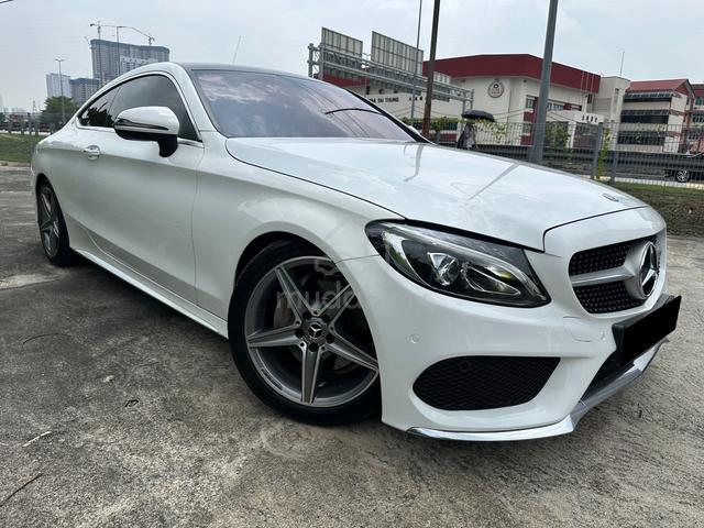 Mercedes Benz C200 2.0 AMG LINE PREMIUM COUPE CBU - 2