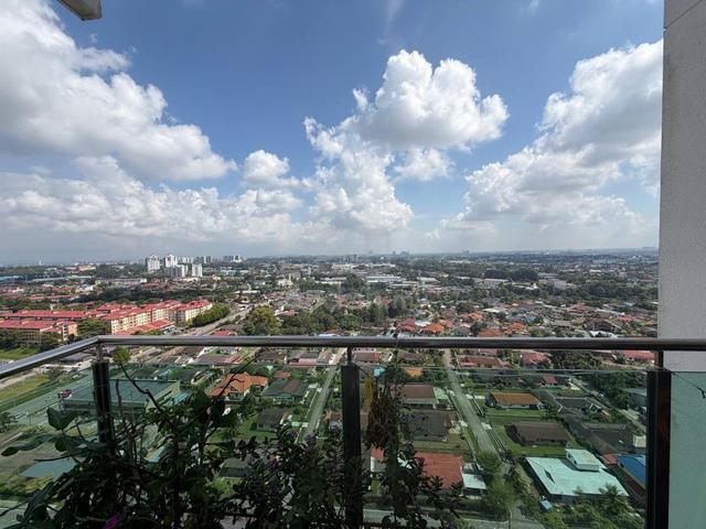 M Condominium @ Larkin 1