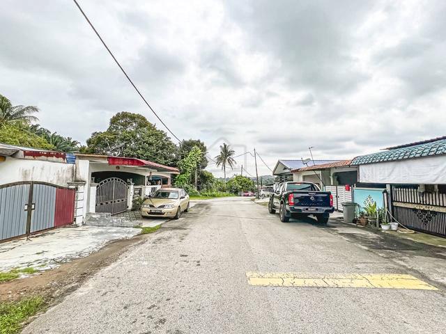 FULL LOAN! OPEN FACING Single Storey Taman Angsamas Mambau Seremban 4