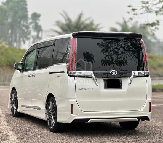 2019 Toyota ESQUIRE 2.0 GI PREMIUM (A) - 3