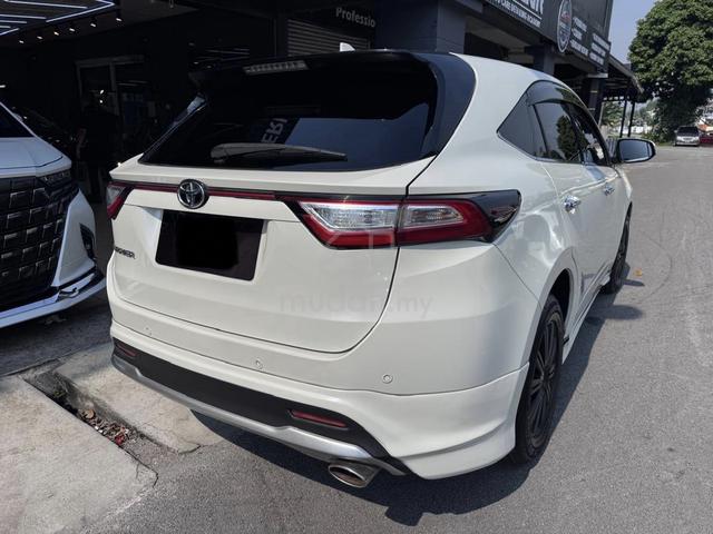 2017 Toyota HARRIER 2.0 Facelift (A) - 2