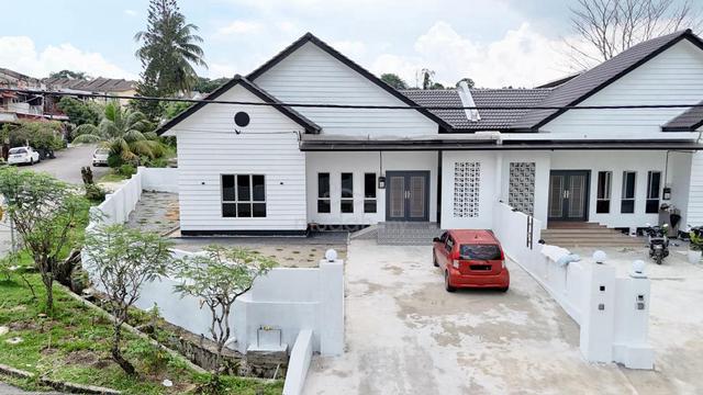 Taman Kemas Tampoi / Dekat Amart Kempas / Rumah Banglo Murah Baru Siap 1