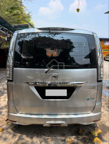 2017 Nissan SERENA 2.0 S-HYBRID HIGHWAY STAR - 4