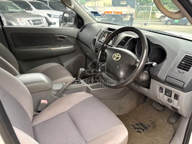 2010 Toyota HILUX 3.0 G DOUBLE CAB (A) - 2