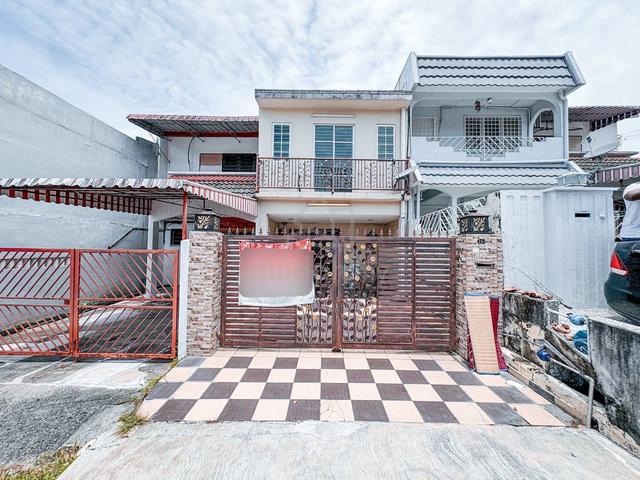 RENOVATED ‼️ 2 Storey Taman Sri Gombak Fasa 9 Gombak 1