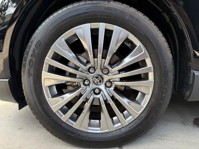 2023 Toyota HARRIER 2.0 Z MAGIC ROOF JBL 4CAM DIM - 4
