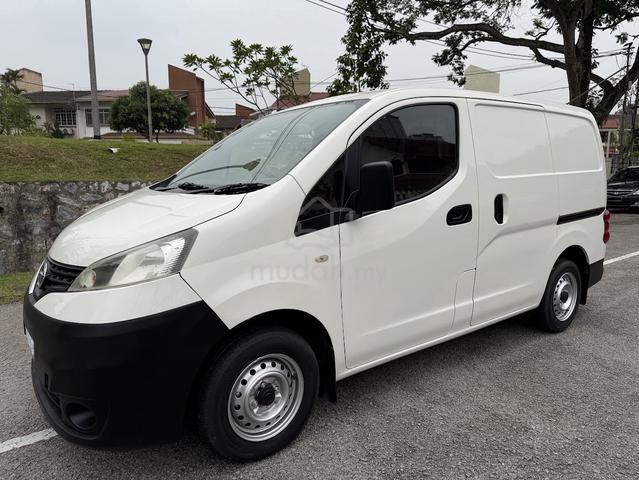 Nissan NV200 PANEL VAN 1.6 (M) TIP TOP CONDITION - 1