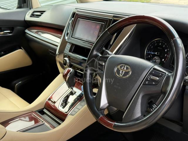2017 Toyota Alphard 3.5 V6 (Local Brand New Unit!) - 4