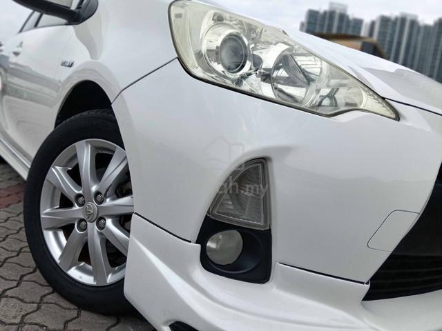 2013 Toyota PRIUS C 1.5 TRD SPORTIVO (HYBRID) (A) - 2
