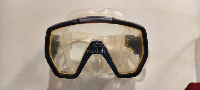 [LIGHTLY USED] TUSA Freedom HD M1001 Diving Mask - photo 3 of 5