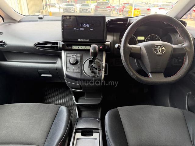 2015 Toyota WISH 1.8L X - 3