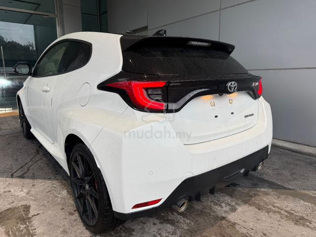 2022 GR YaRIS 1.6 RZ (M) PRICE WIT DUTY UNREG - 2