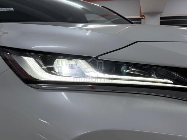 RECON 2025 Toyota HARRIER G 17k KM BSM - 3