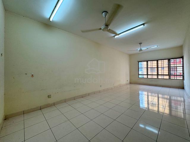 Melur Apartment 1