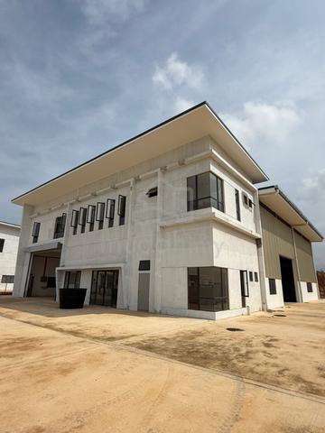 Brand New Bungalow Factory❗️Senawang Project 🏭 Free Legal & SPA 1
