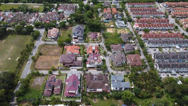 CORNER Bungalow Lot Seksyen 4, Bandar Baru Bangi NEXT TO SCHOOL 1