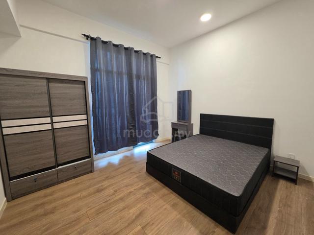 Bay Suites 1
