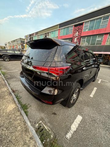 Fortuner Facelift 2.4 Diesel - 3