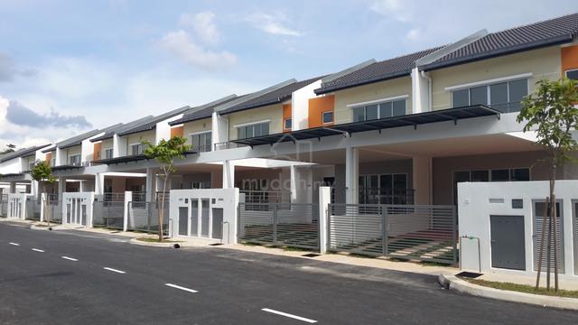 2 sty House Taman Kayangan Pelangi Heights Mantin Pajam KTJ Staffied 1