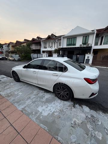 2021 BMW 320i SPORT 2.0L (A) - 3