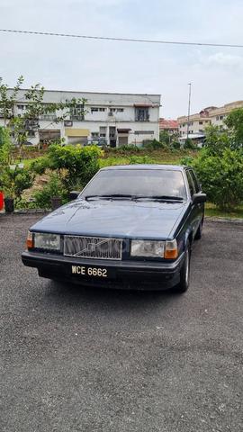 Volvo 740 GLM - 1