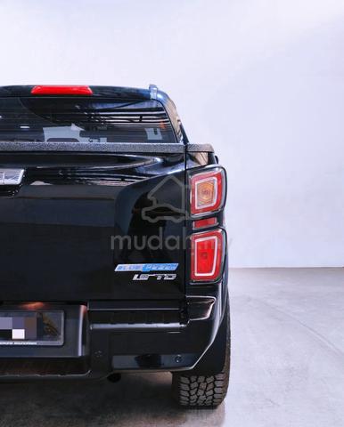 2021 Isuzu D-MAX 1.9 PREMIUM FACELIFT (A) 4X4 - 5