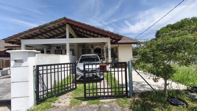 Corner lot single storey jalan kiambangsari sungai buaya 1