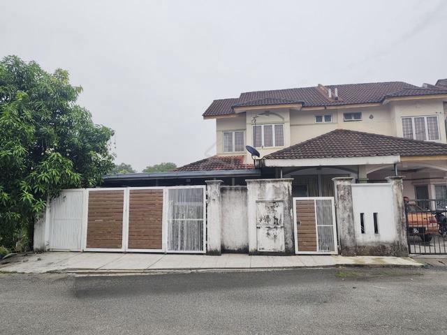 CORNER LOT Double Storey House Taman Seri Sementa Kapar Klang 1