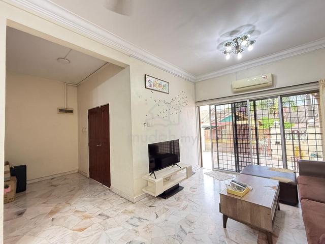 For Sale 2 Story Intermediate House - Terbau 1