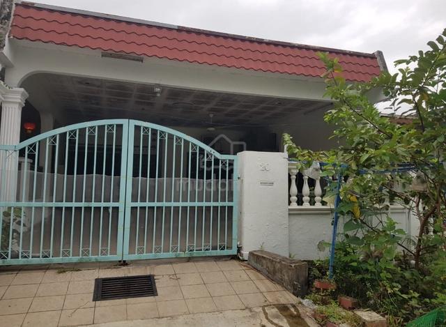 Facing Park Single Storey Semenyih 1