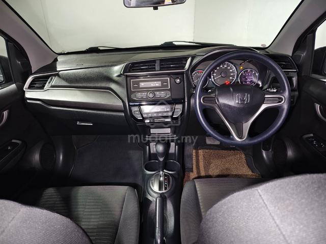 2021 Honda BR-V 1.5 Original Mileage 23k Like New - 3