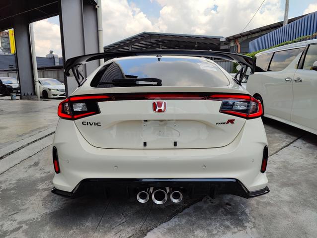 NEW CAR OFFER 2025 Honda CIVIC 2.0 TYPE R FL5 (M) - 4