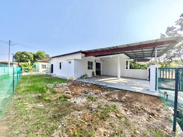End Lot Teres Setingkat Taman Merdeka Jaya Batu Berendam Melaka 1