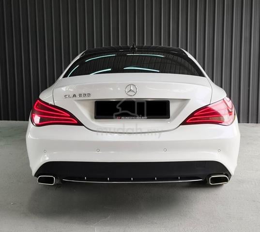 Mercedes Benz CLA200 1.6 FACELIFT (A) AMG CBU - 5