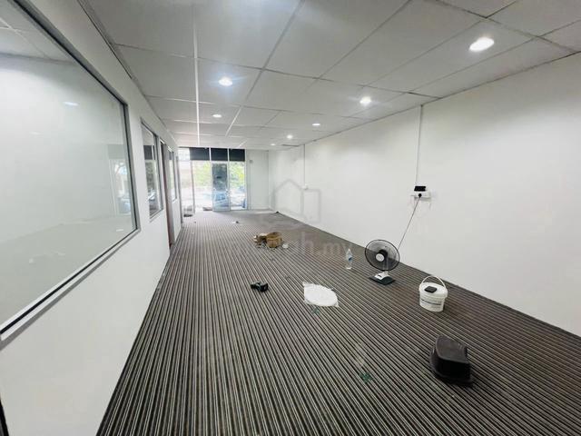 Single Storey Shop Lot BANDAR PUTRA PERMAI 5/7 Seri Kembangan 1
