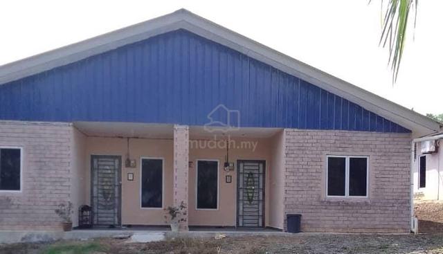 Rumah di Bukit Gelugor Sg Rengit Petronas Rapid Pengerang 1