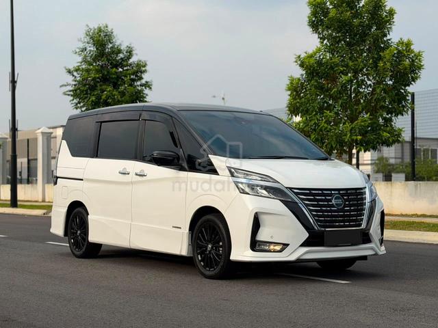 -2023 Nissan SERENA 2.0 S-HYBRID PREMIUM HIGHWAY - 4