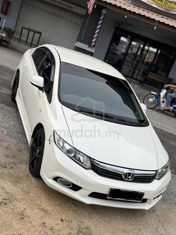 2013 Honda CIVIC 1.8 S (A) - 1
