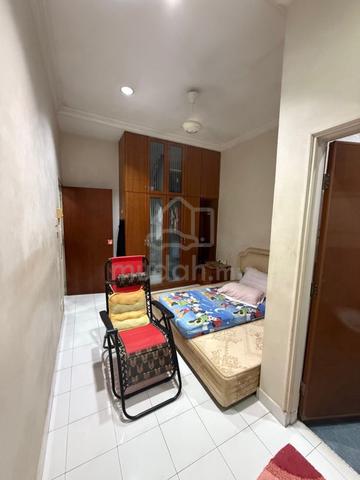 Taman Gaya Ulu Tiram Single Storey Terrace House Endlot For Sale 1