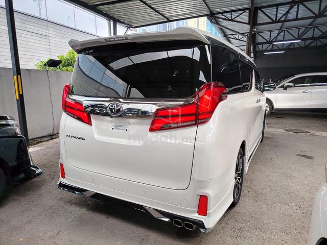 2022 Toyota ALPHARD 2.5 SC (A)Orig Modelista kit - 3