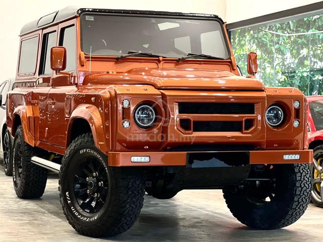 2011 Land Rover DEFENDER 2.4 110 DOUBLE CAB (M) - 1
