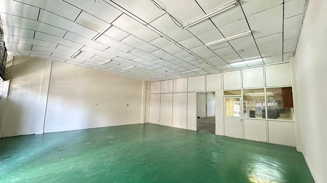 Sadong Jaya Shoplot Workshop Retail for Rent 1