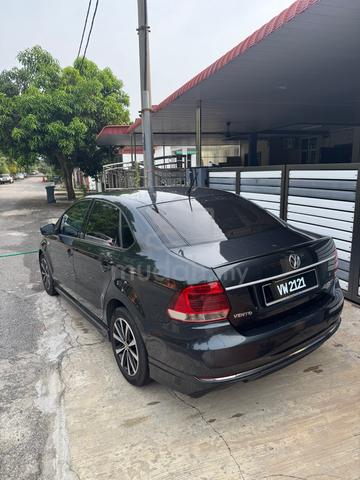 2016 Volkswagen VENTO 1.2 TSI HIGHLINE (A) - 2
