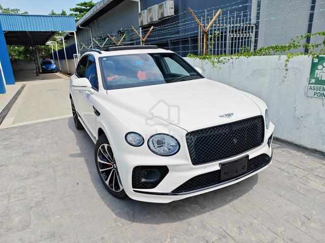 (Grade 5A, 14k+ Km) 2022 Bentley BENTAYGA 4.0 V8 - 1