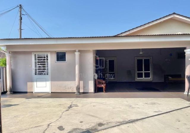 [FREEHOLD - CORNER] Single Storey, Taman Merbok, Bukit Katil, Melaka 1
