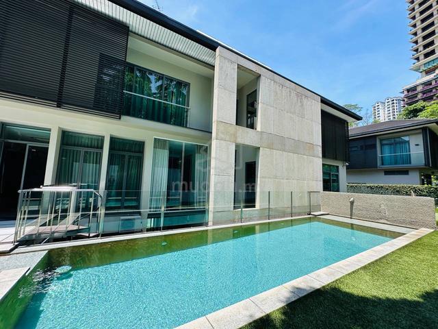 Low Density Gated Guarded ! Bungalow House With Pool @ Enclave 2